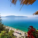 Bella Casa - Happy * Vlora