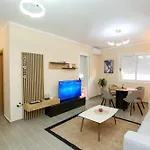 Bella Casa - Happy * Vlorë
